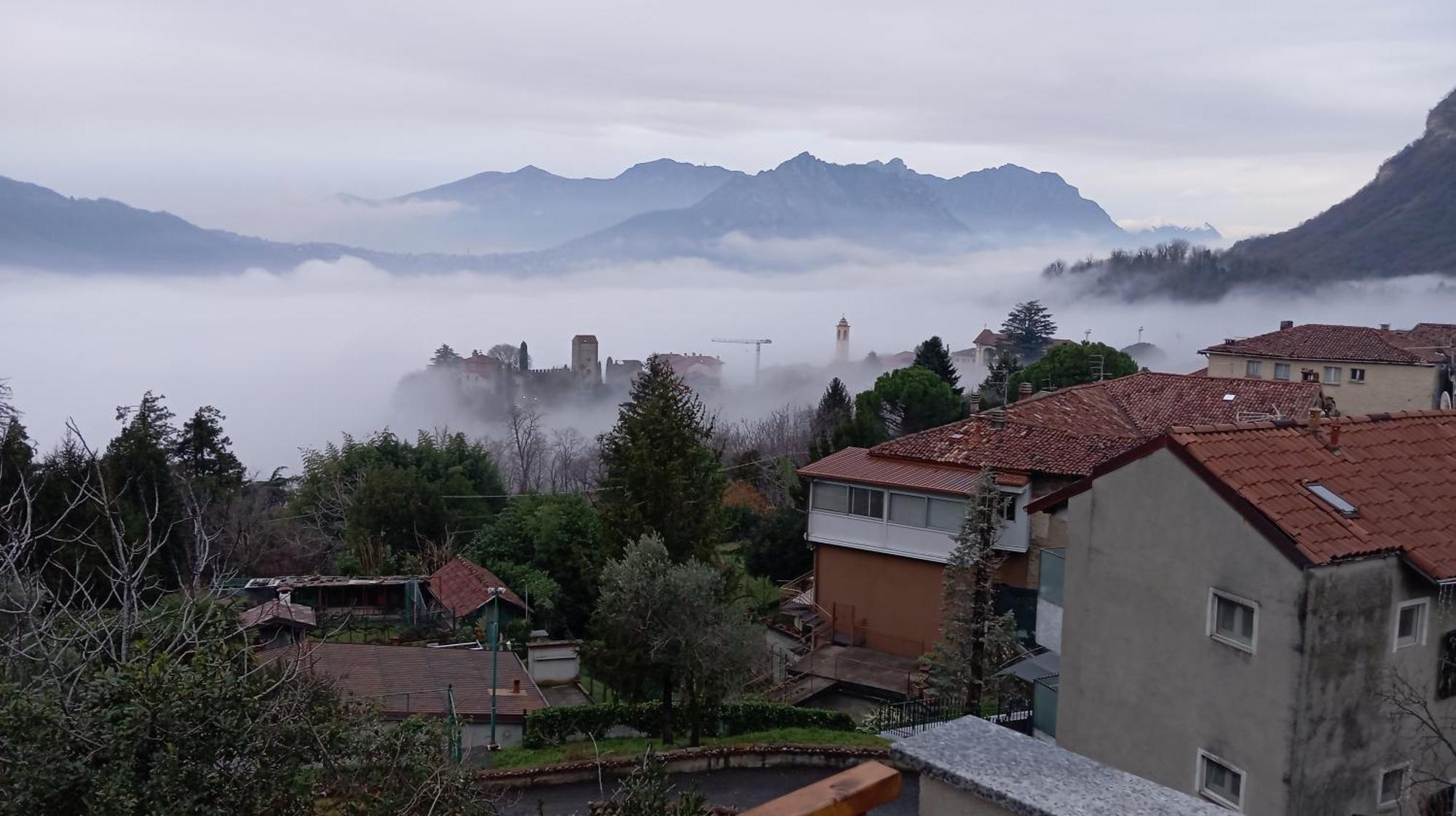 Bed and Breakfast La Dimora Dei Due Laghi Calolziocorte Zewnętrze zdjęcie